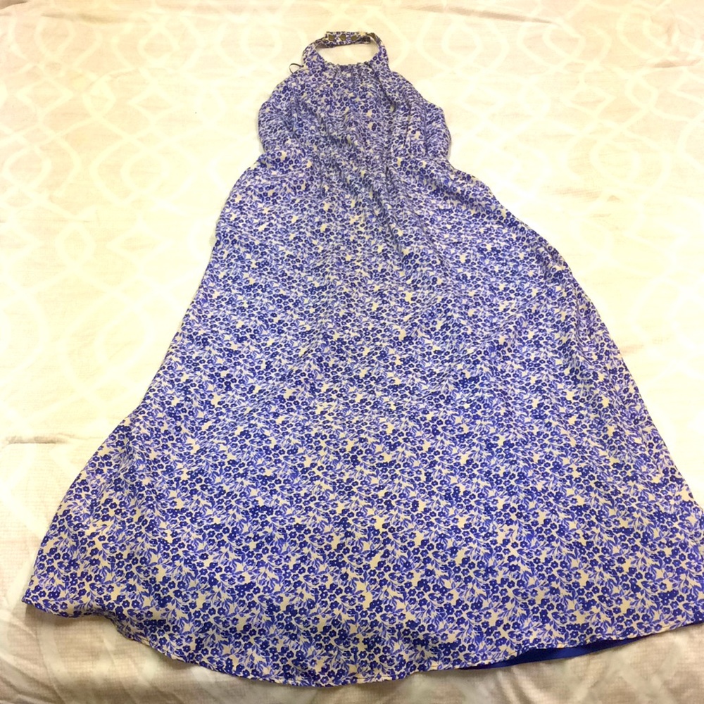 Gorgeous Maxi halter dress by Jessica Simpson